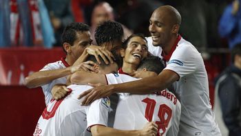 El festejo de los jugadores del Sevilla tras el segundo gol ante Celta El festejo de los jugadores del Sevilla tras el segundo gol ante Celta