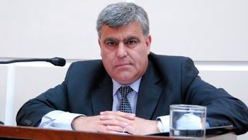 no esperen de nosotros un silencio complice no esperen de nosotros un silencio complice