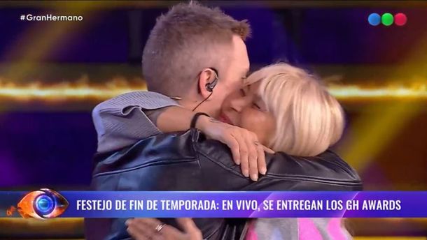 La locutora de Gran Hermano mostró un tatuaje con la cara de Santiago del Moro: Es por gratitud