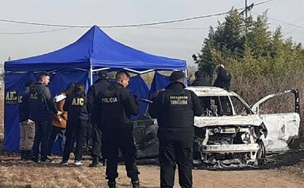 Rosario: hallan embarazada de nueve meses asesinada a balazos y quemada