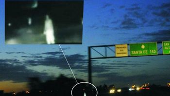 obligados a negar el fantasma obligados a negar el fantasma