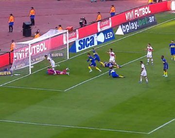 El insólito gol que se perdió Retegui antes del 2-0 de Boca