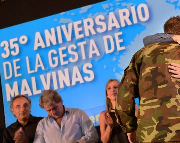 Homenaje a veteranos de Malvinas en Tigre