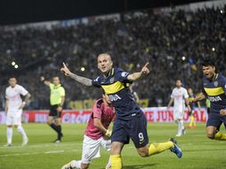 Benedetto desteja su gol para Boca ante Olimpia Benedetto desteja su gol para Boca ante Olimpia