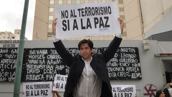 familiares repudiaron al fiscal nisman familiares repudiaron al fiscal nisman