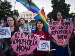 muestras de repudio y dolor tras el atentado a la disco lgbt de orlando muestras de repudio y dolor tras el atentado a la disco lgbt de orlando