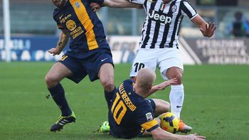 tevez hizo los deberes para ir a la seleccion, pero a la juve le empataron al final tevez hizo los deberes para ir a la seleccion, pero a la juve le empataron al final