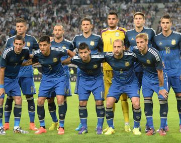 Un héroe de la Selección argentina se retiró del fútbol porque Diego Milito no lo llamó para jugar en Racing