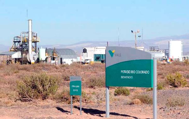 Aseguran que la minera Vale comenzó con los despidos