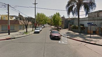 Los atropelló con el auto para evitar que lo asalten Los atropelló con el auto para evitar que lo asalten