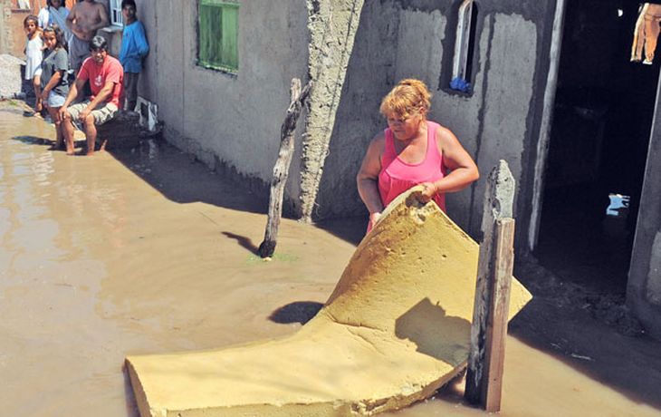 Fuerte temporal en Santiago del Estero: 250 evacuados 