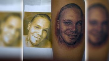 un fanatico se tatuo la cara de rene perez: no se si agradecer o... un fanatico se tatuo la cara de rene perez: no se si agradecer o...