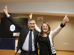 la junta electoral proclamo a alicia kirchner gobernadora de santa cruz la junta electoral proclamo a alicia kirchner gobernadora de santa cruz