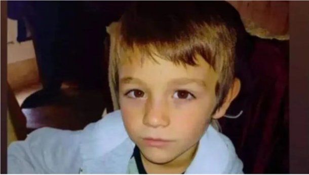 Tres Arroyos: encontraron sin vida al nene de 8 años que cayó al agua en un temporal