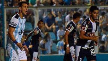 Atlético Tucumán derrotó 3-0 a Quilmes - Crédito: @cerveceronet Atlético Tucumán derrotó 3-0 a Quilmes - Crédito: @cerveceronet