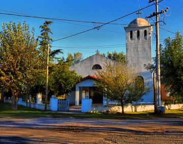 El pueblo con una fuerte esencia campestre y de alma ferroviaria para visitar