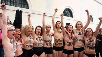 femenistas realizaron una yihad topless contra el islam femenistas realizaron una yihad topless contra el islam