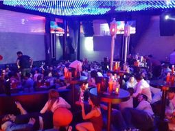 mexico: al menos cinco muertos por un tiroteo en un boliche de playa del carmen mexico: al menos cinco muertos por un tiroteo en un boliche de playa del carmen