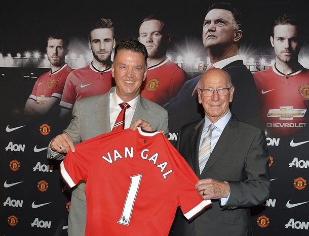 Van Gaal fue presentado como DT del Manchester United