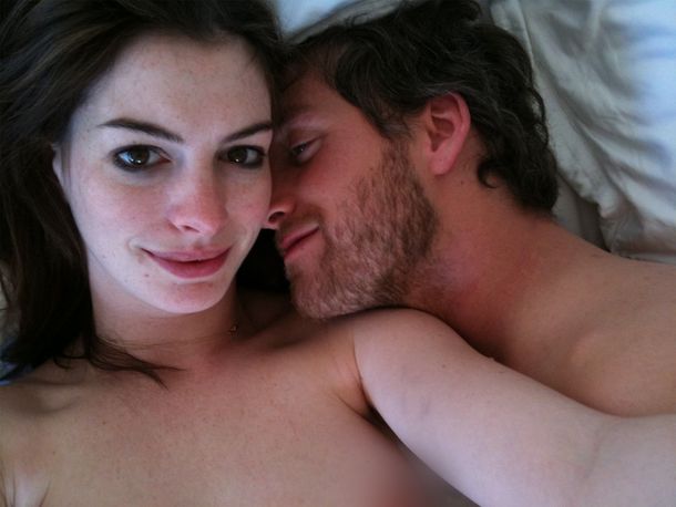 Anne Hathaway y&nbsp; su marido Adam Shulman