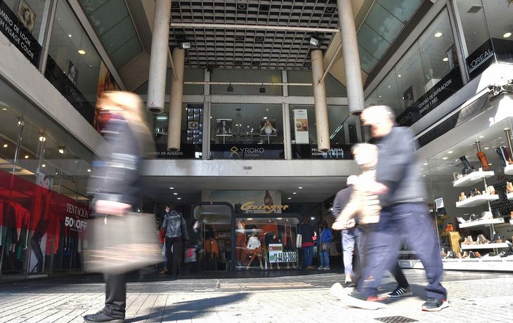 La popular cadena de ropa que cierra sus puertas y despide a casi 500 trabajadores