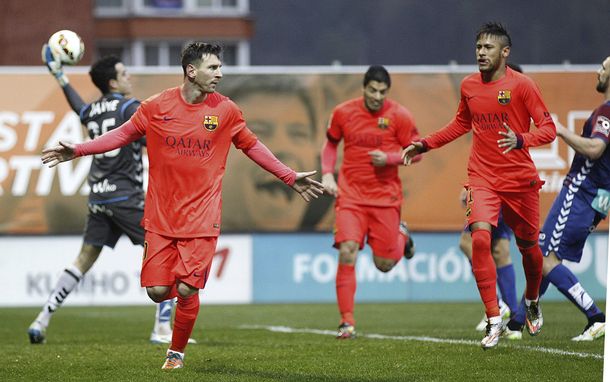 Con goles de Messi, Barcelona derrotó al Eibar y se afianza como líder