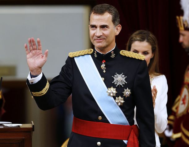 Felipe VI, proclamado: Aspiro a una monarquía renovada para un tiempo nuevo