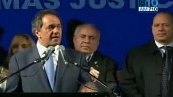 daniel scioli elogio al secretario berni daniel scioli elogio al secretario berni