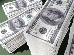 el dolar oficial subio a $6,235 y el negro llego a $9,69 el dolar oficial subio a $6,235 y el negro llego a $9,69