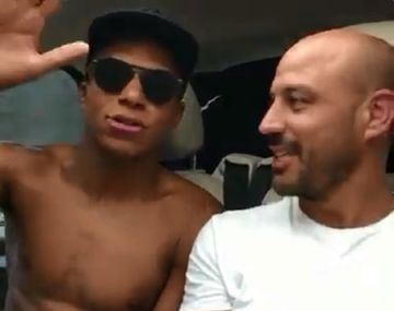 Mbappé saludó a Sarmiento de Junín