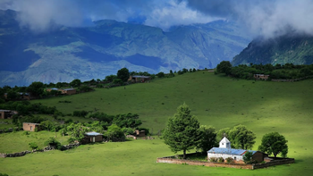 El pueblo a mas de mil metros de altura que está en plena región de las Yungas El pueblo a mas de mil metros de altura que está en plena región de las Yungas