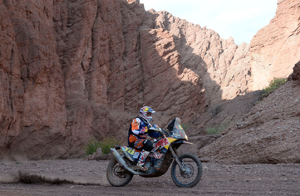 Largaron las motos y quads rumbo a Rosario en el anteúltimo día del Dakar