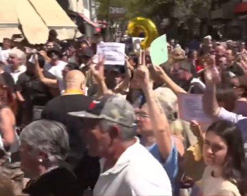 Milei tuvo que cancelar una caravana por incidentes en Santa Fe en pleno escándalo por Espert