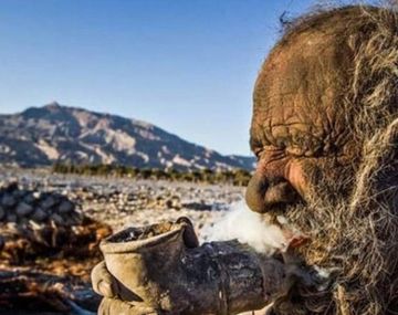 Una vida sin agua y jabón: un iraní lleva 60 años sin bañarse