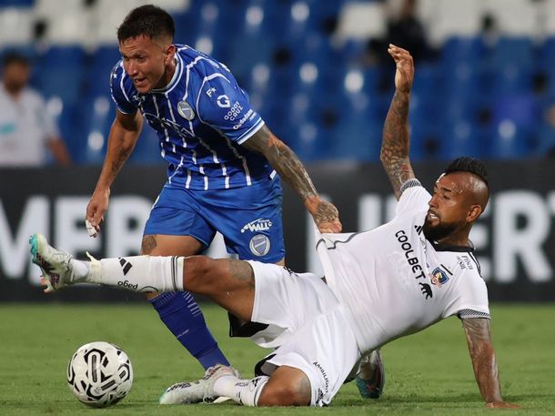 Godoy Cruz cayó en la ida como local ante Colo Colo por la fase 2 de Copa Libertadores