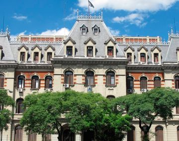 Encontraron a un empleado ahorcado en la secretaría de Agroindustria