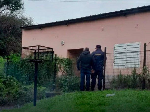 Parricidio en Diamante: un hombre mató a puñaladas a sus padres junto a su pareja