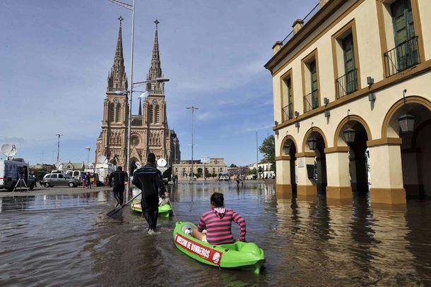 Piden a gobiernos tomar medidas para evitar efectos del cambio climático
