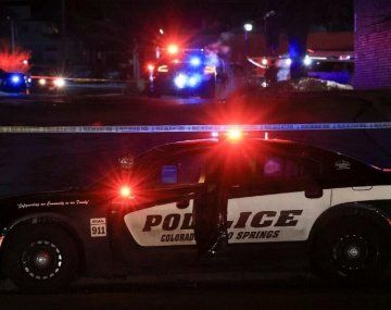 Estados Unidos: cinco muertos y 18 heridos en tiroteo en un bar LGBT