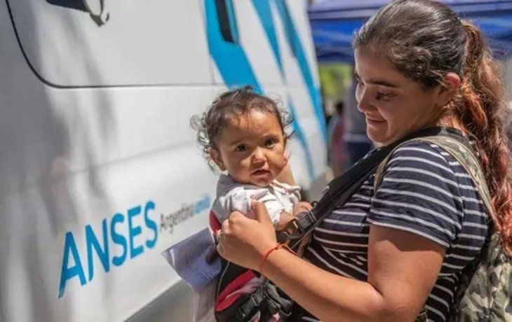 El combo que recibirán las AUH en noviembre.