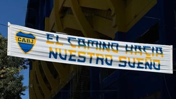 Aparecieron pasacalles en La Boca tras el anuncio de la ampliación de la Bombonera