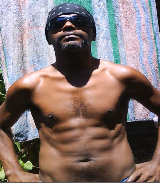 Roberto Martín Alleruzzo, de 58 años, fue encontrado enterrado en su casa.