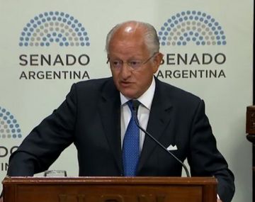 Albino dejó de ser ciudadano ilustre de Guaymallén por su exposición en el Senado