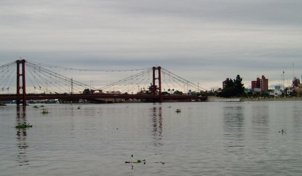 Detienen en Santa Fe a un hombre que violó la cuarentena para hacer windsurf