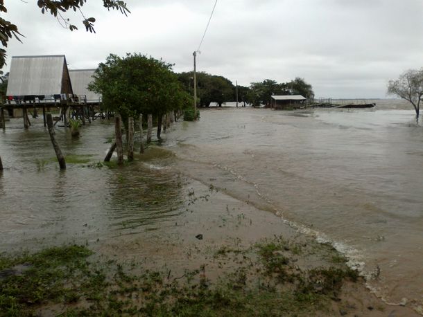 Preocupación en Santa Fe por la crecida del río Paraná en algunos sectores