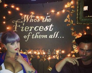 Kelly Osbourne se divirtió en su paseo nocturno por Nueva York