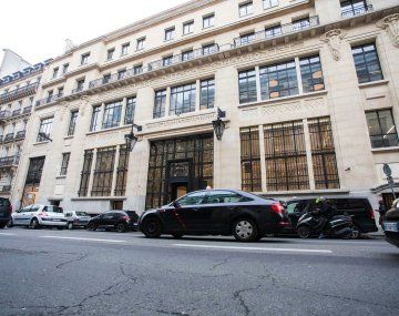 Intentaron atentar contra una sucursal del Bank of America en París