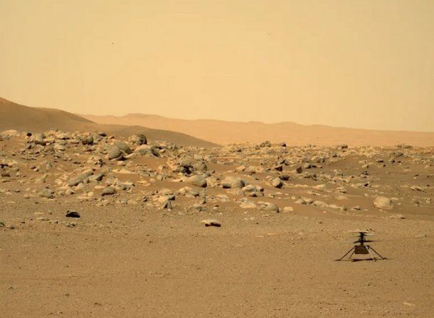 La NASA encontró moléculas que serían de un antiguo lago en un cráter de Marte