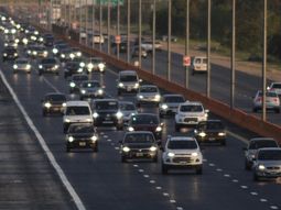 hubo gran movimiento en las rutas por el exodo turistico hacia la costa hubo gran movimiento en las rutas por el exodo turistico hacia la costa