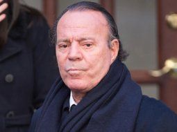 Julio Iglesias, artista español. Julio Iglesias, artista español.